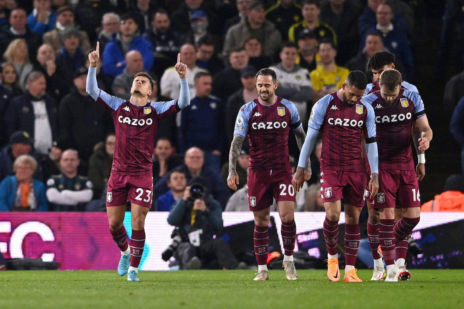 凭借自己与 凭借自己与